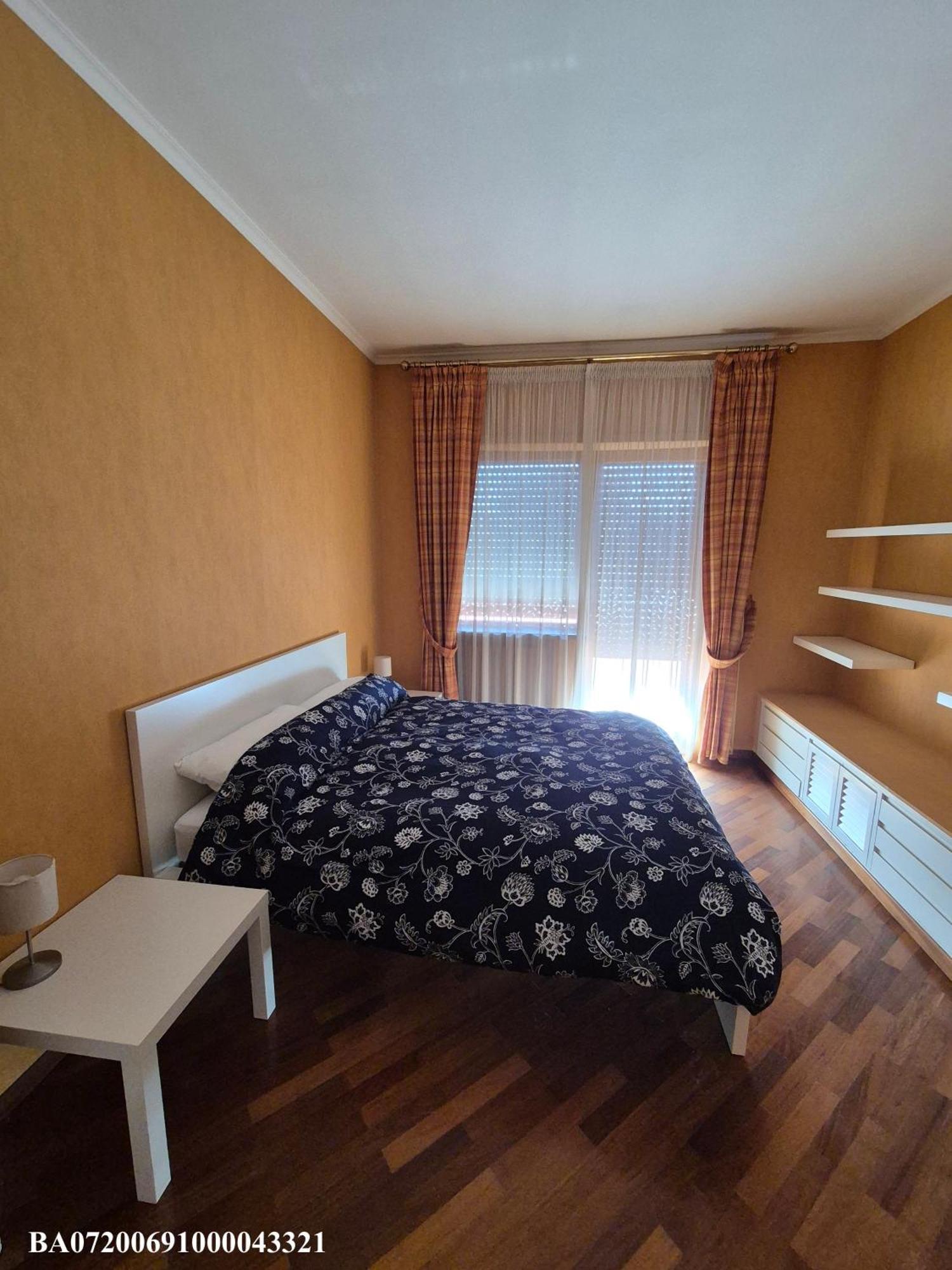 Front Beach Apartment - 3 Bedrooms Bari Exterior photo